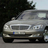 Передний бампер в цвет кузова Mercedes S-Class W221 (2005-2013)